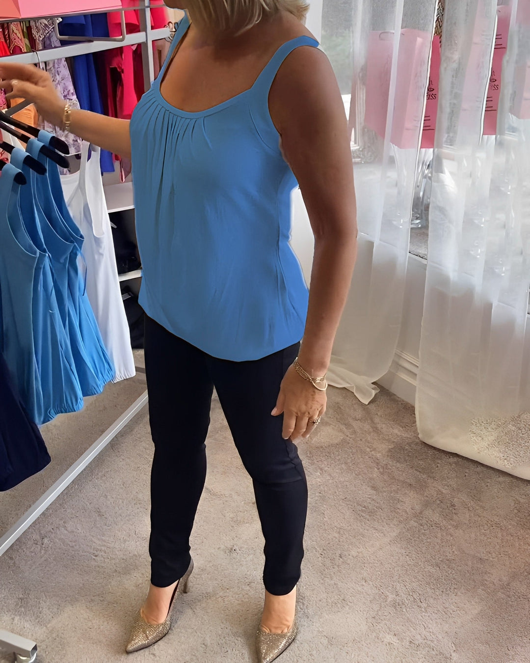 Donna | Breathable Sleeveless Everyday Top