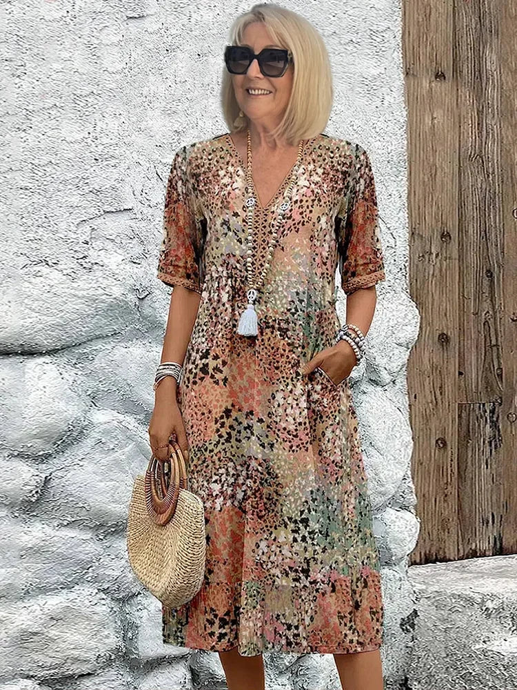 Guardy | Classic V-Neck Dress