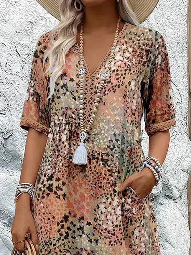 Guardy | Classic V-Neck Dress
