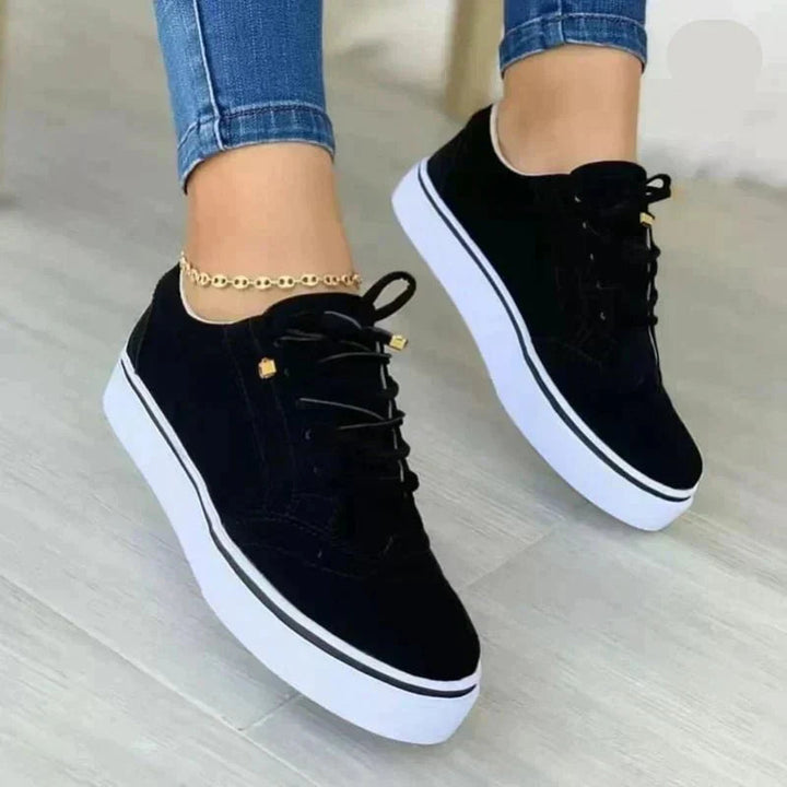 Nelly | Orthopaedic Platform Trainers